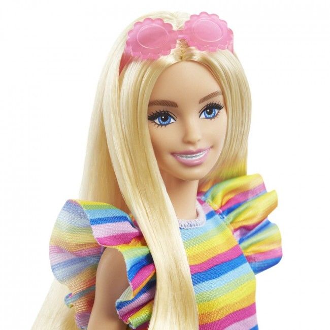 Магазин взуття Лялька Barbie "Модниця" з брекетами у смугастій сукні HJR96