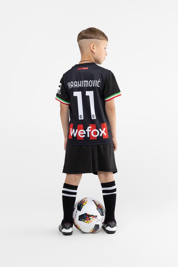 Магазин взуття Футбольна форма для хлопчика МИЛАН IBRAHIMOVIC