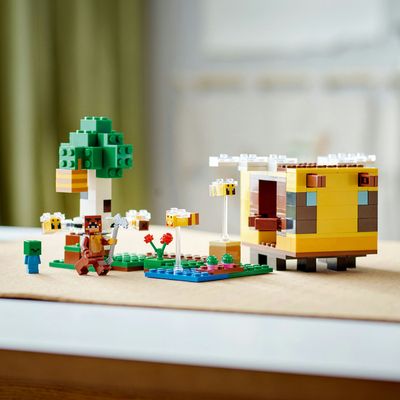 Магазин обуви Конструктор LEGO Minecraft Пчелиный домик 21241