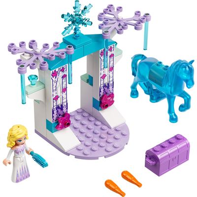 Магазин взуття Конструктор LEGO Disney Princess Ельза та крижана конюшня Нокка 43209